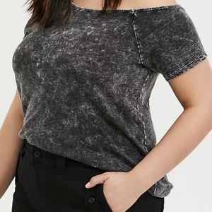 Off the Shoulder Tee